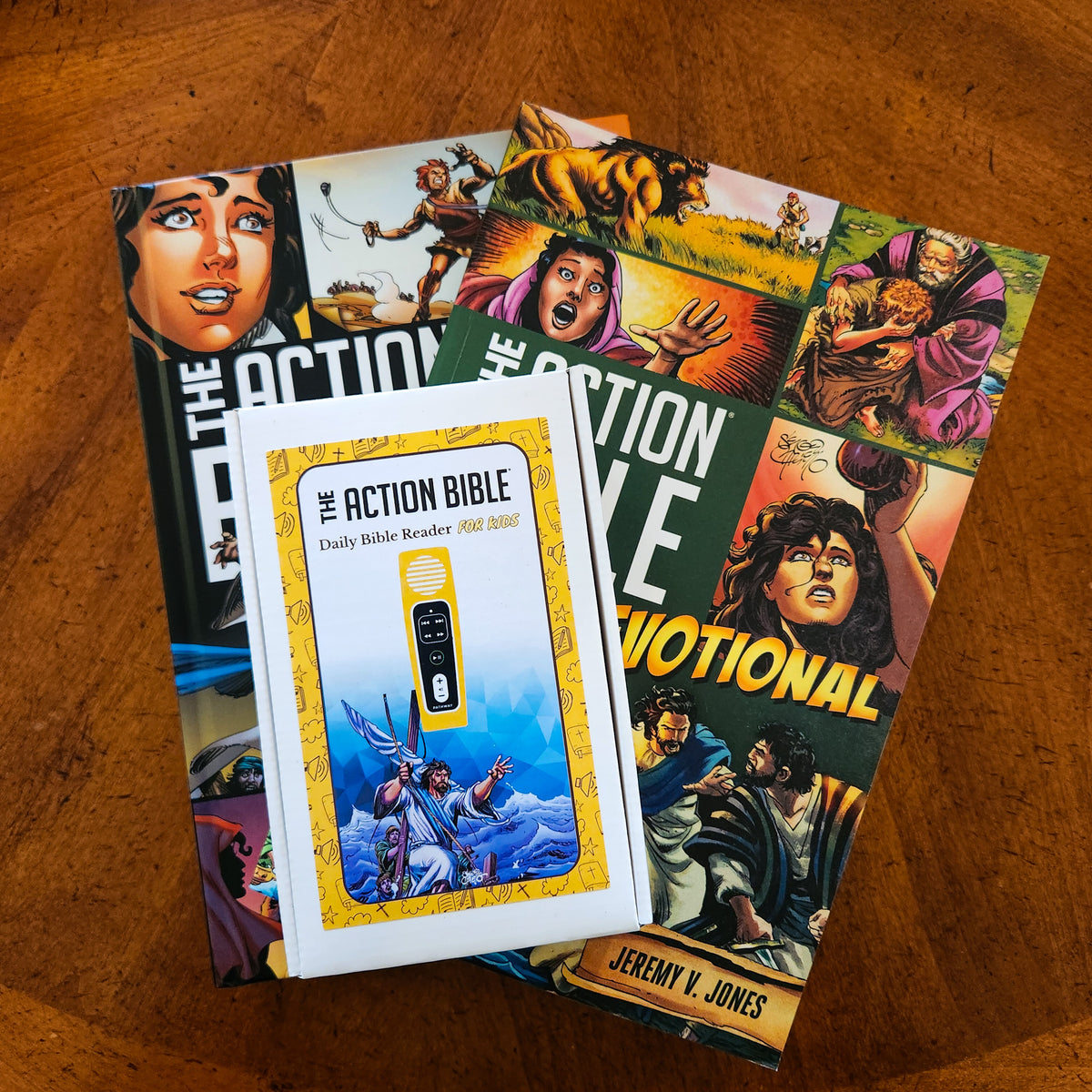 Daily Bible Reader for Kids The Action Bible (Ages 8-12)