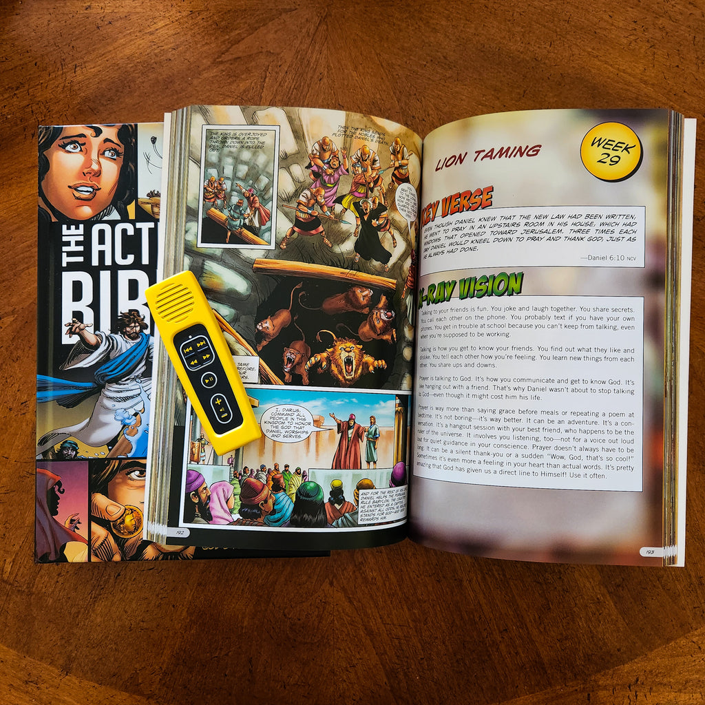 Daily Bible Reader for Kids: The Action Bible (Ages 8-12)