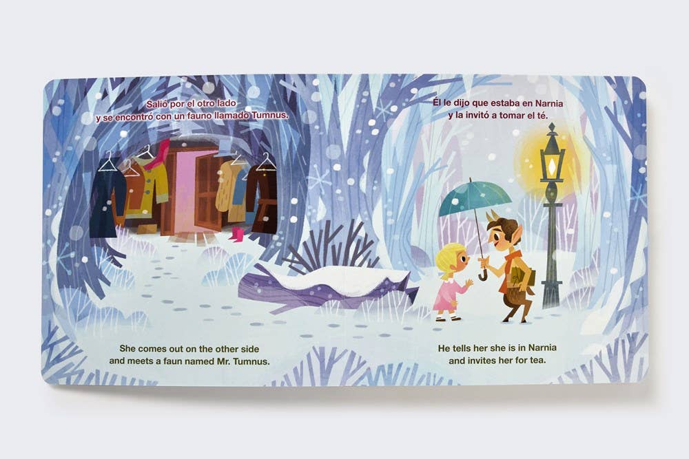 The Lion, the Witch, and the Wardrobe Bilingual Board Book