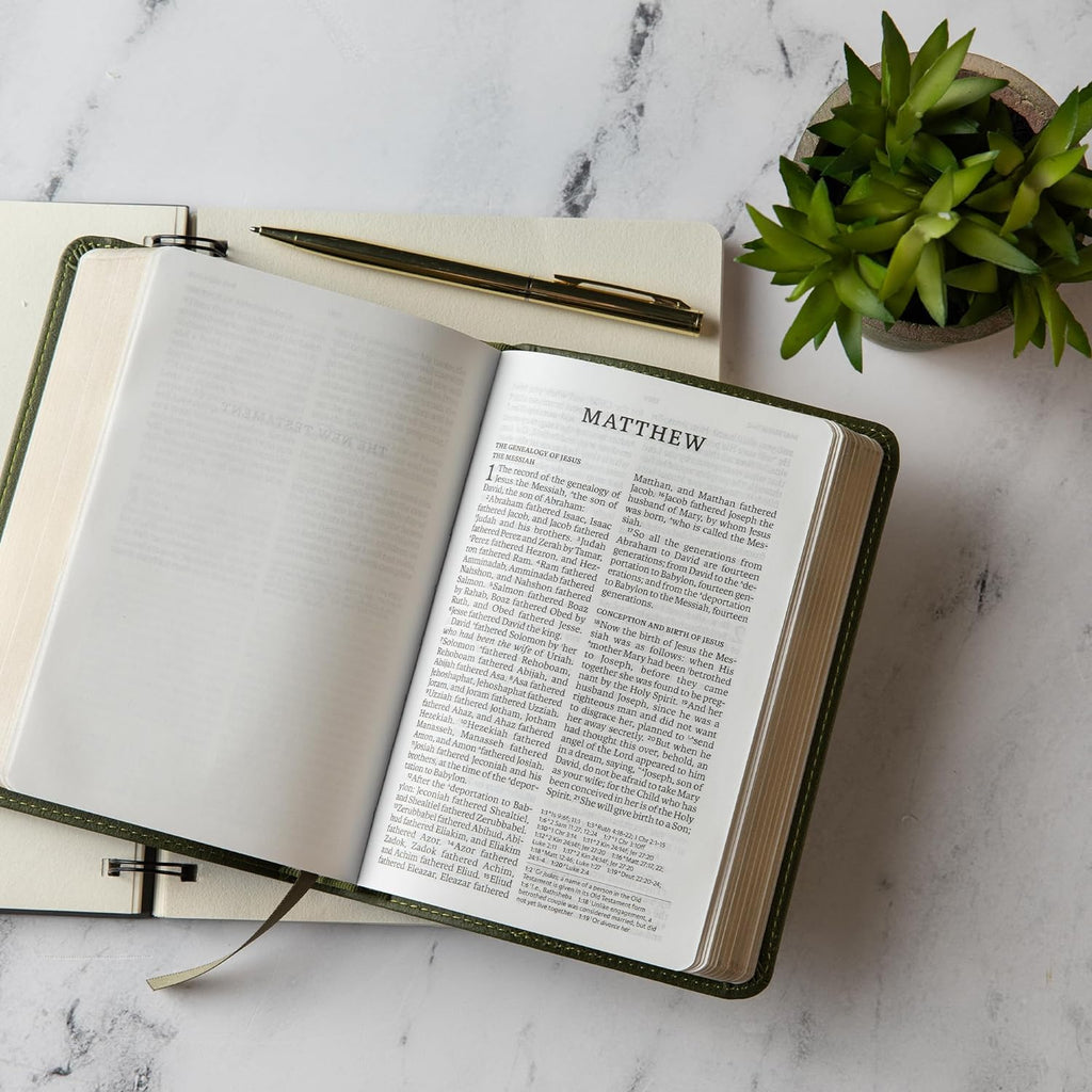 NASB Large Print Compact Reference Bible, Olive LeatherTouch, Red Letter, Presentation Page, Cross-References, Full-Color Maps, Easy-to-Read Bible Karmina Type