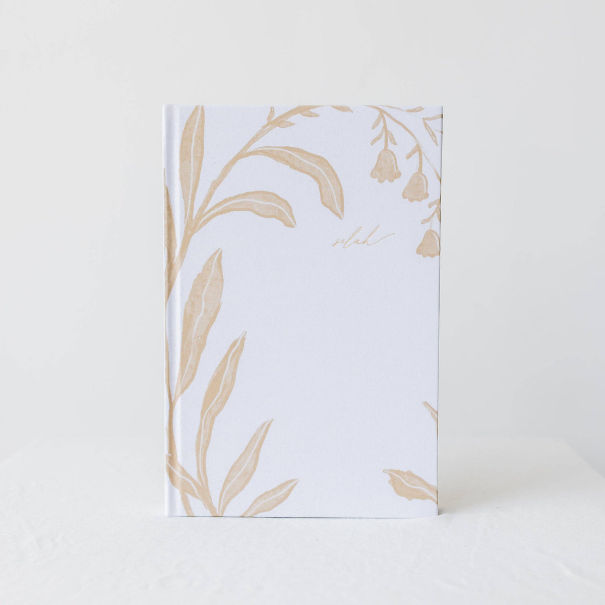 The Everly Notebook: Dot Grid