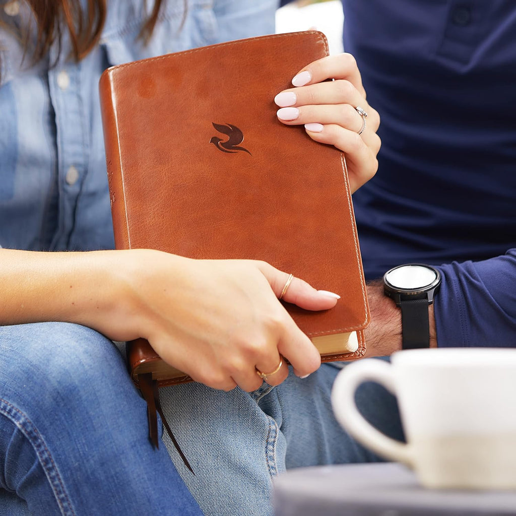 NKJV, Spirit-Filled Life Bible, Third Edition, Leathersoft, Brown, Red Letter, Comfort Print: Kingdom Equipping Through the Power of the Word