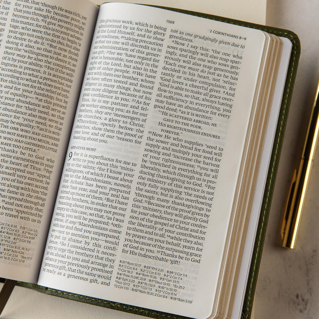 NASB Large Print Compact Reference Bible, Olive LeatherTouch, Red Letter, Presentation Page, Cross-References, Full-Color Maps, Easy-to-Read Bible Karmina Type