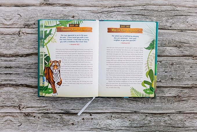 Adventure Bible Daily Devotional for Kids: A 365-Day Guide to Understanding the Bible (Hardcover)